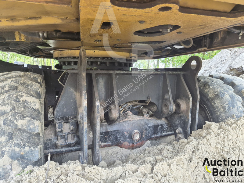 Excavator Caterpillar
