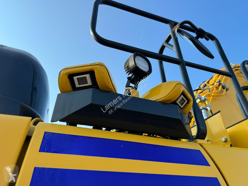 جرافة Komatsu NLC11