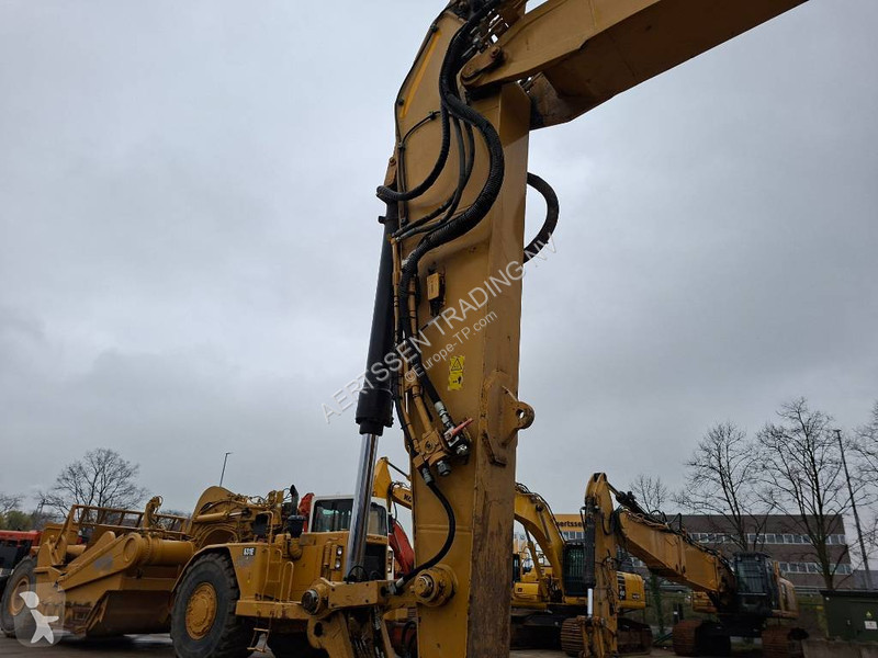جرافة Caterpillar 325FLCR (Full Trimble 3D GPS)