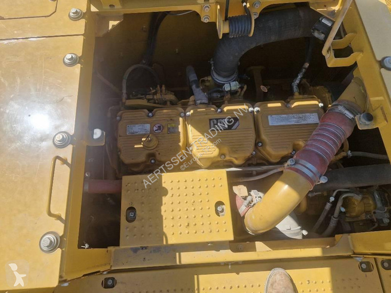 جرافة Caterpillar 374FL