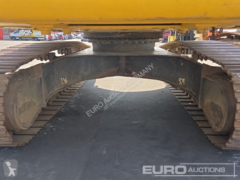 Excavadora Komatsu 10