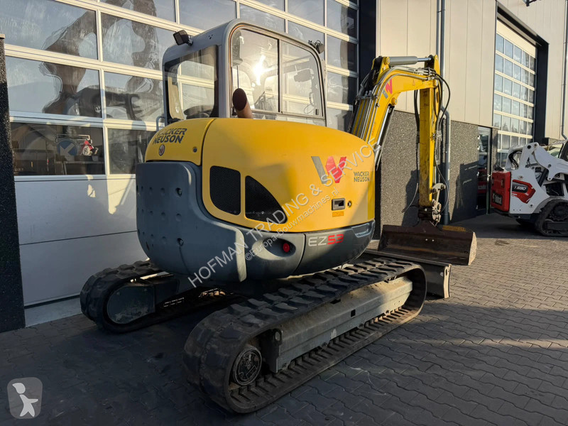 جرافة Wacker Neuson
