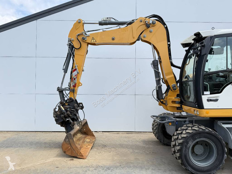 Rýpadlo Liebherr - Blade / Auto Greasing /...