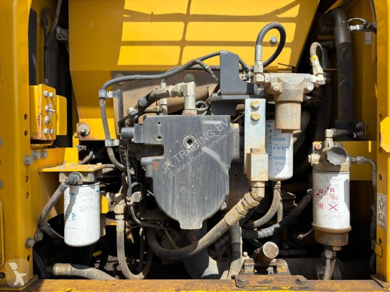 Rýpadlo Komatsu HB 215 LC-2 Hybrid