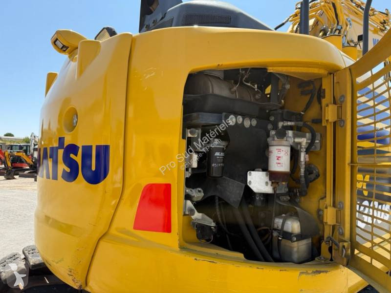 جرافة Komatsu PC138 US-11