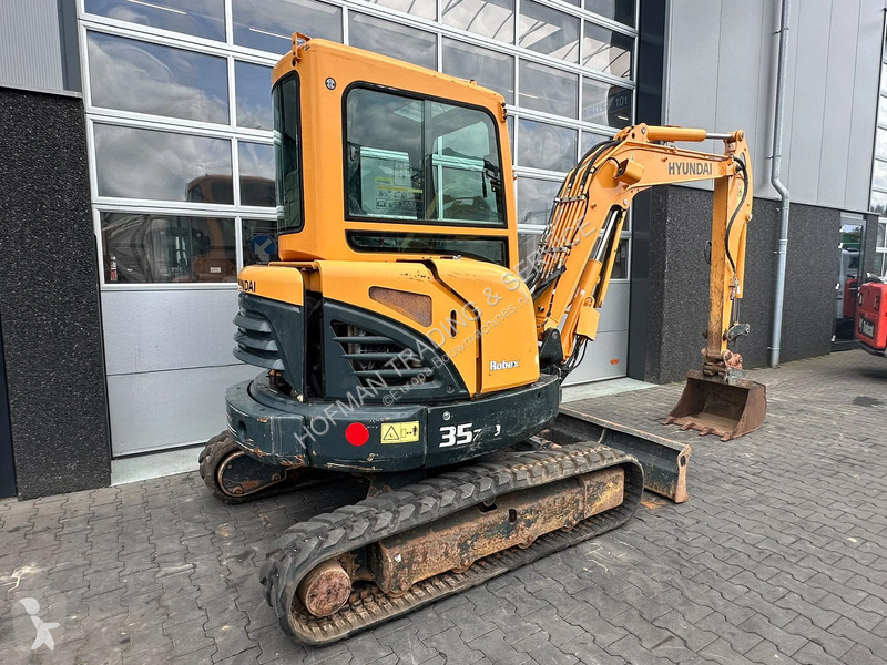 جرافة Hyundai Robex 35Z-9