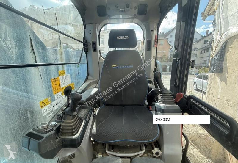 جرافة Kobelco SK270SRNLC-7