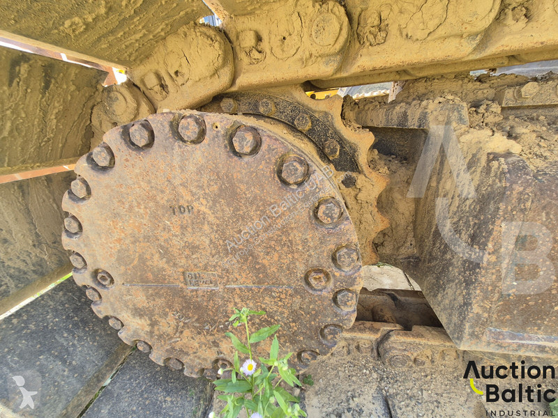 جرافة Komatsu