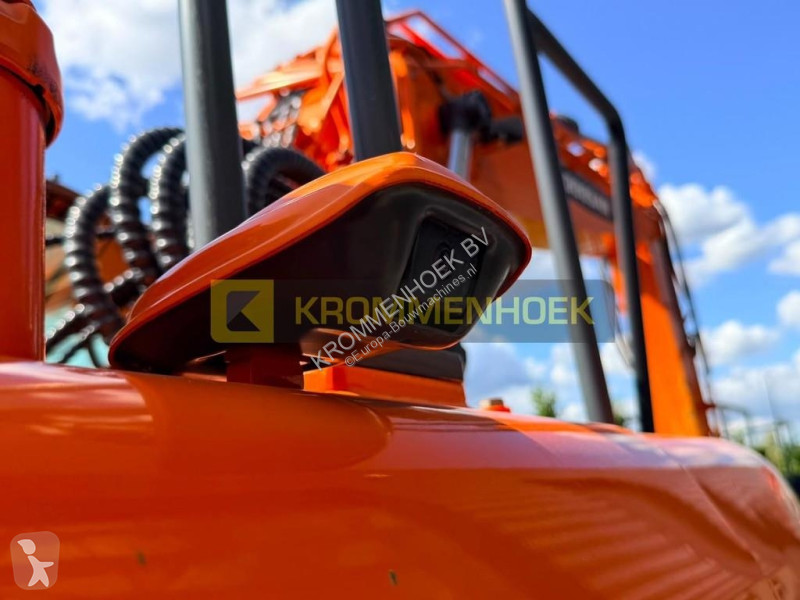 Lopatový nakládač Doosan LCR5