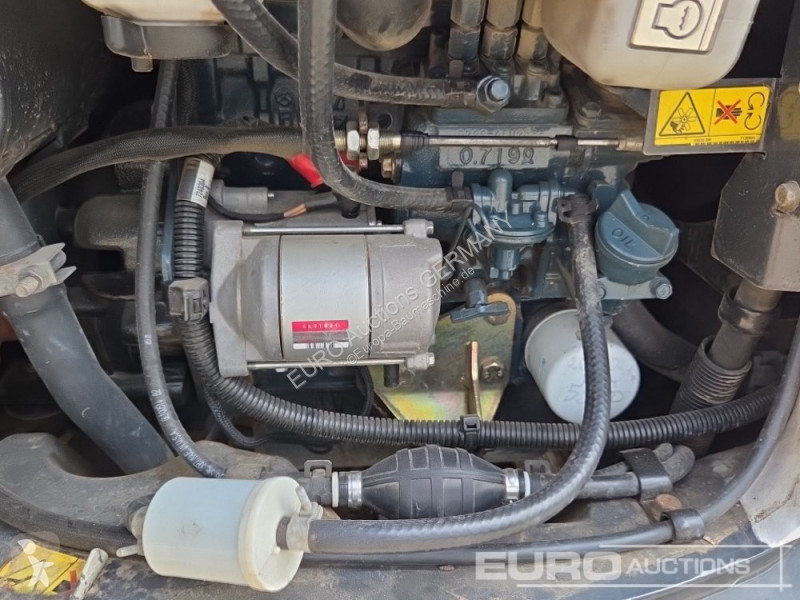 Багер Bobcat E20