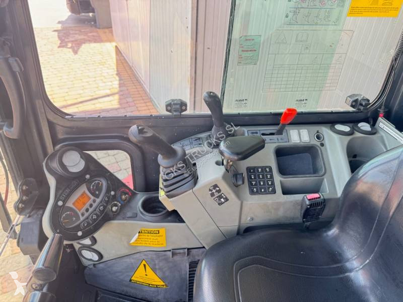 Skovl Bobcat E25 EM