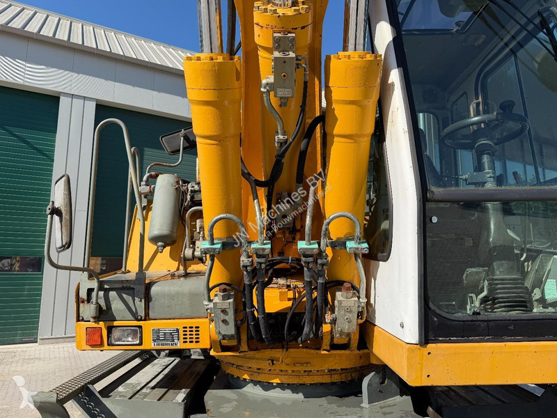 جرافة Liebherr A924B 2x bucket // AIRCON //...
