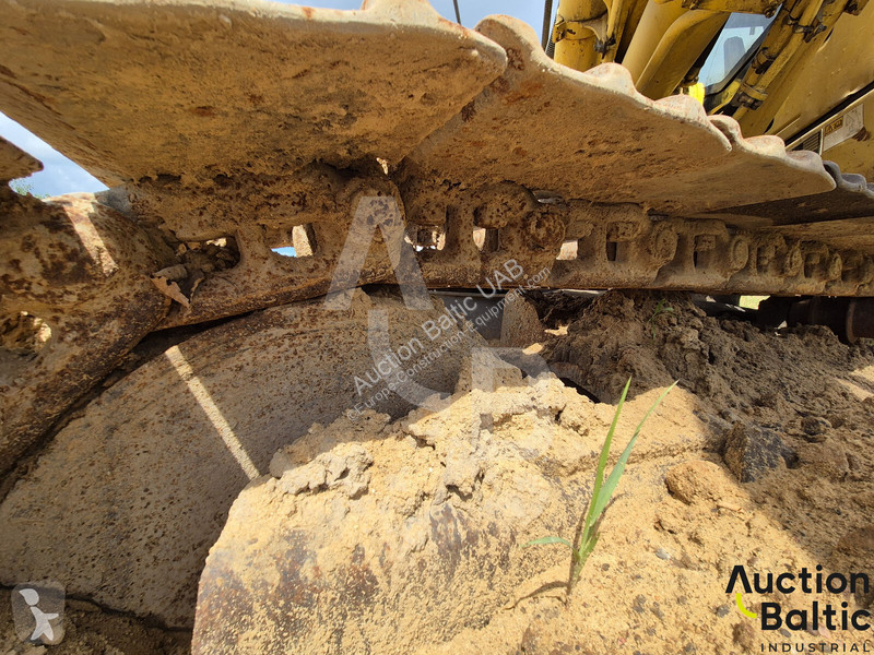 جرافة Komatsu