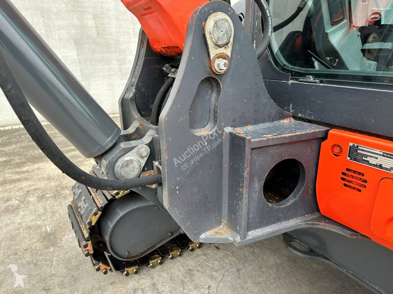 Pelle Kubota KX165-5
