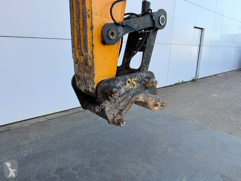 جرافة Hyundai - 360° Camera / Automatic Greasing
