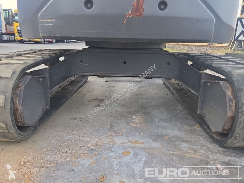 Багер Volvo ECR50F