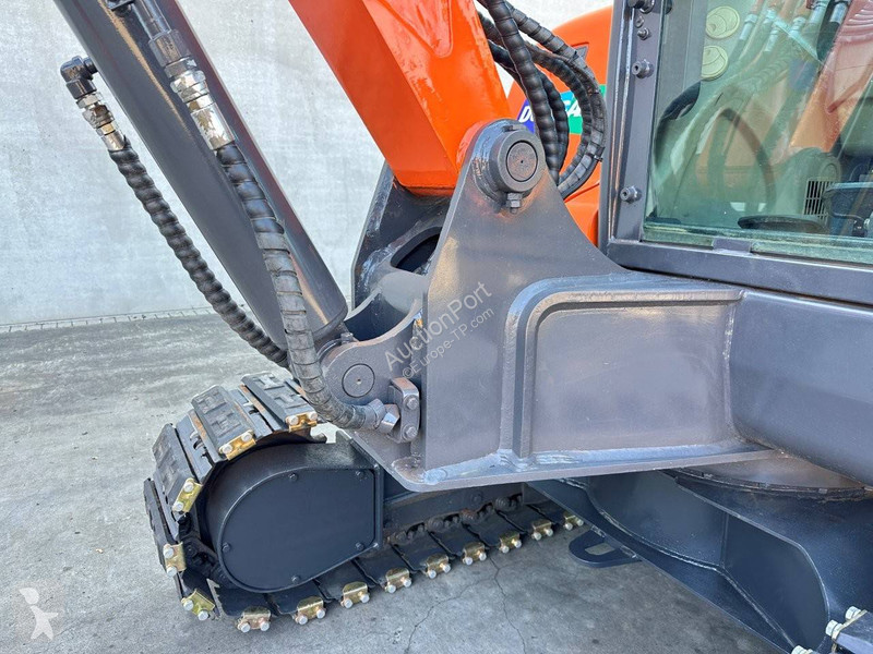 جرافة Doosan 9C