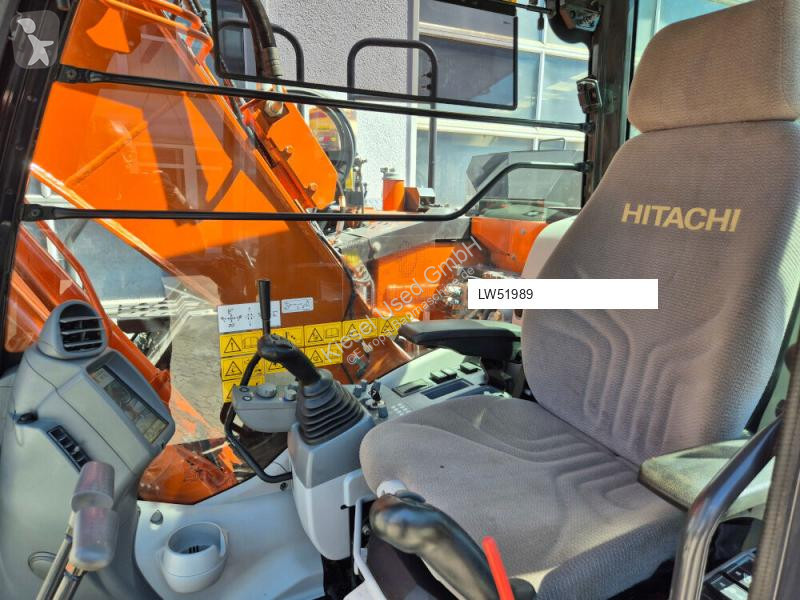 Excavadora Hitachi