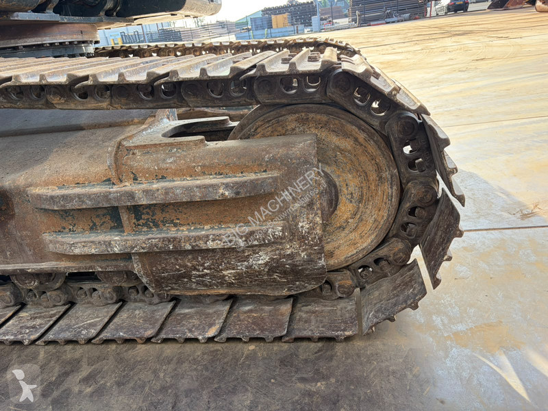 Excavadora Hyundai HX330NL