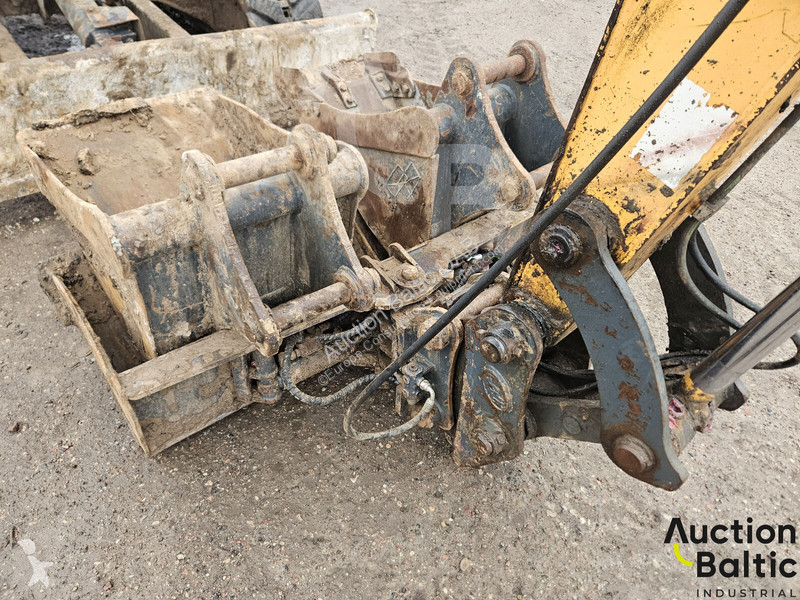جرافة Hyundai Robex 80 CR-9