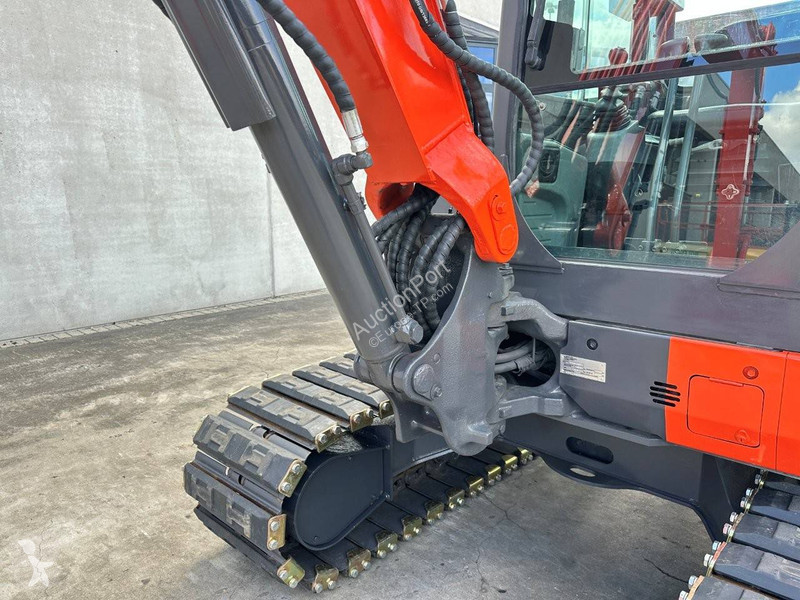 Graafmachine Kubota SZ