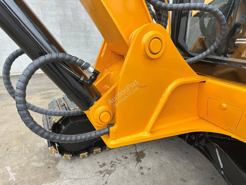 Graafmachine JCB 8056