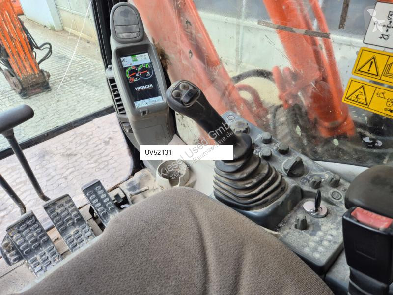 Екскаватор Hitachi 6