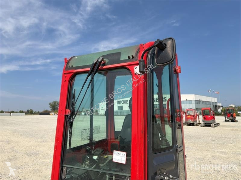 Yanmar ViO25 excavator