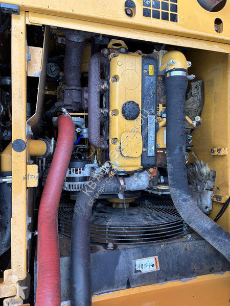 Екскаватор Caterpillar C AC