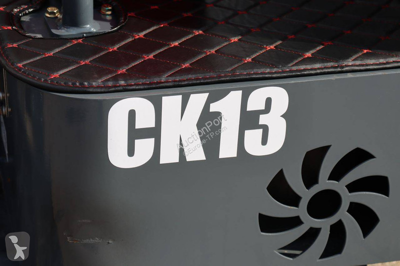 Екскаватор Captok CK13