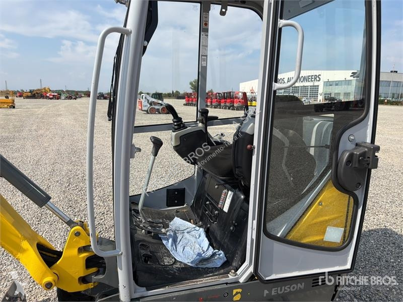 Екскаватор Wacker Neuson ET16 Mini Excavator