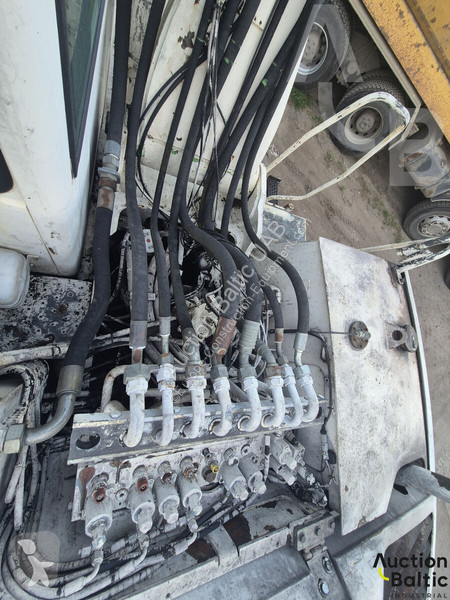 Екскаватор Liebherr