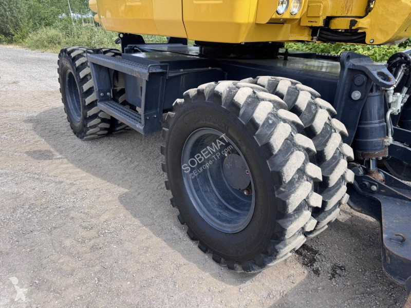 Escavadora Komatsu  PW118MR-11
