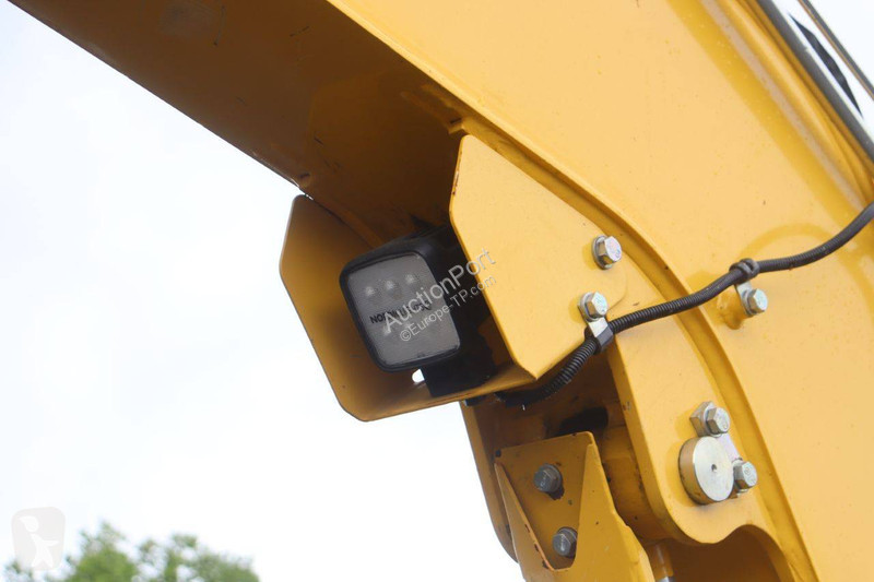 Excavadora Komatsu PC55MR-5E0