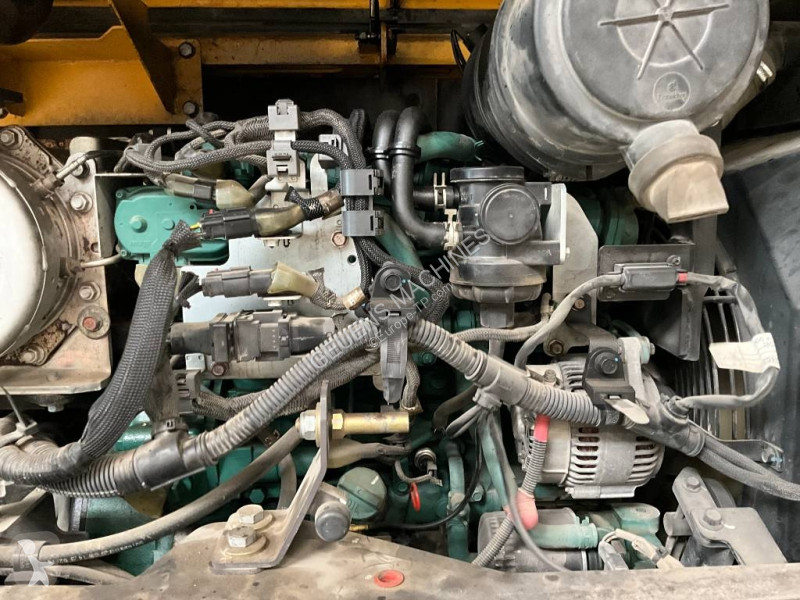 جرافة Volvo EW 60 E powertilt