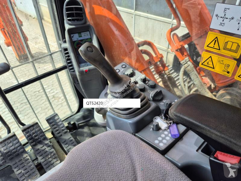 جرافة Hitachi ZX490LCH-6