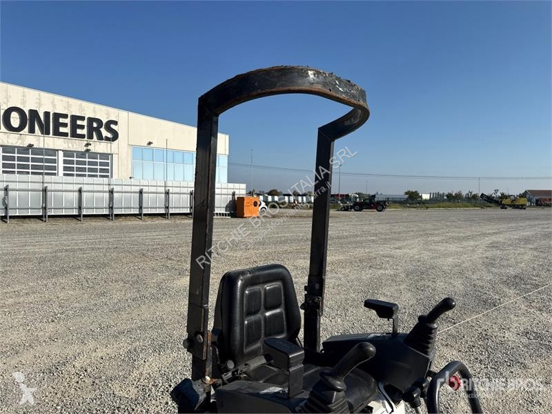 جرافة Bobcat Z Mini Excavator