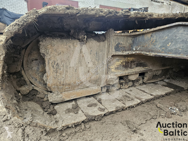جرافة Volvo EC220EL