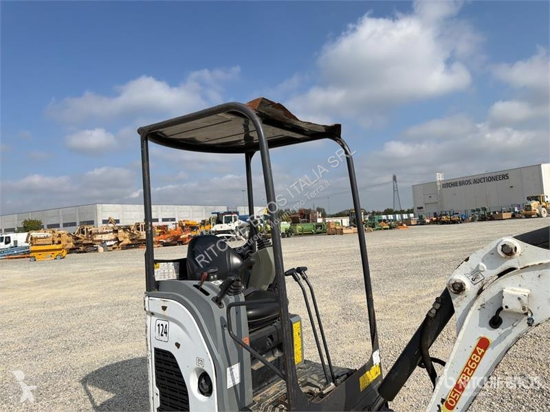 Skovel Bobcat E17 Mini Excavator