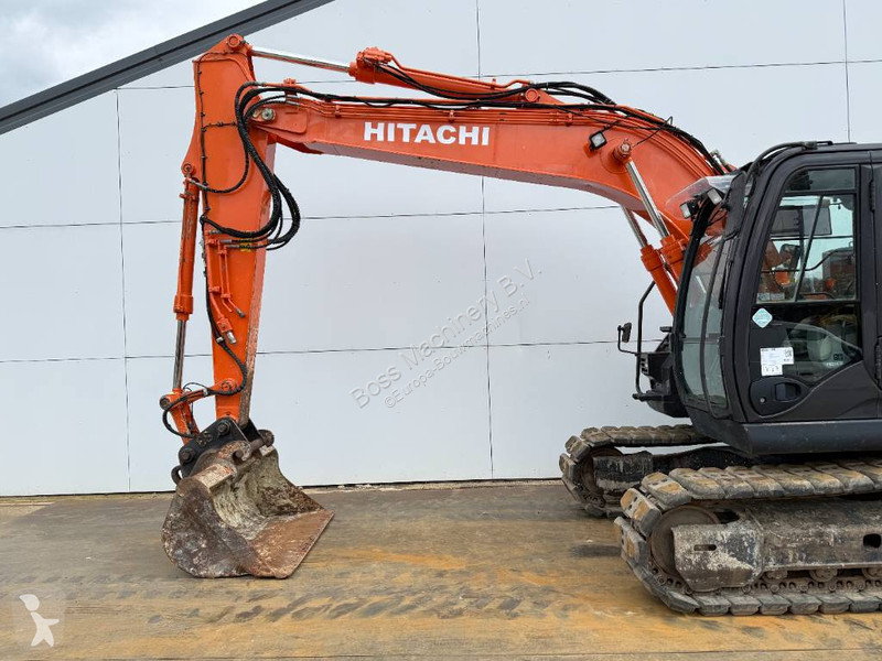 جرافة Hitachi - Hammer Lines / Automatic Greasing