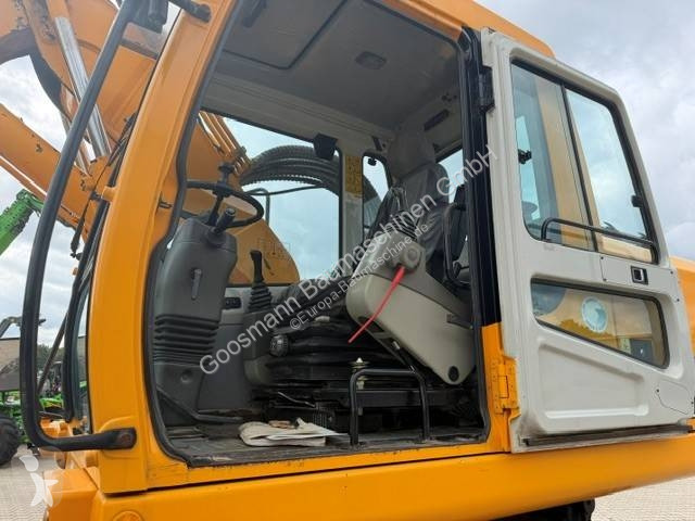 جرافة Hyundai Robex W7