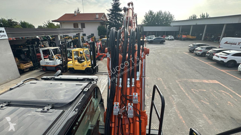 Excavadora Hitachi ZX175 WT-7