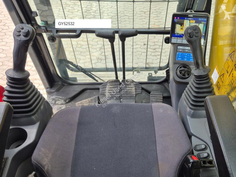 Skovel Komatsu 11