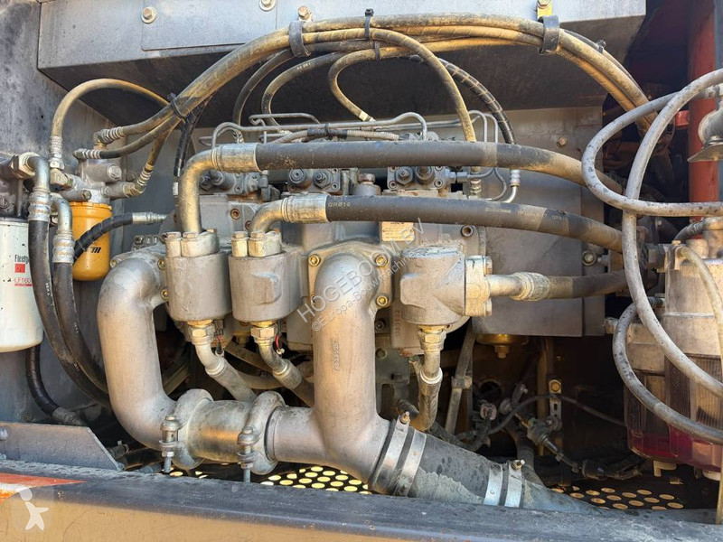 Skovel Hitachi LC5B