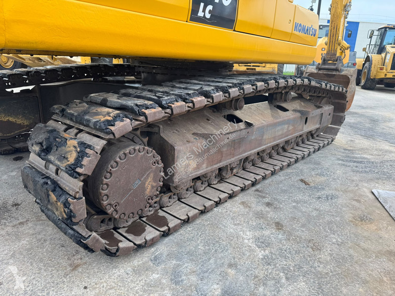 Escavadora Komatsu PC210 LC11