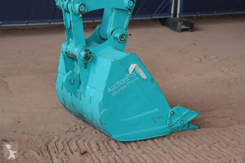 Pelle Kobelco C