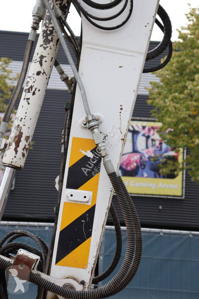 Pelle Liebherr Compact