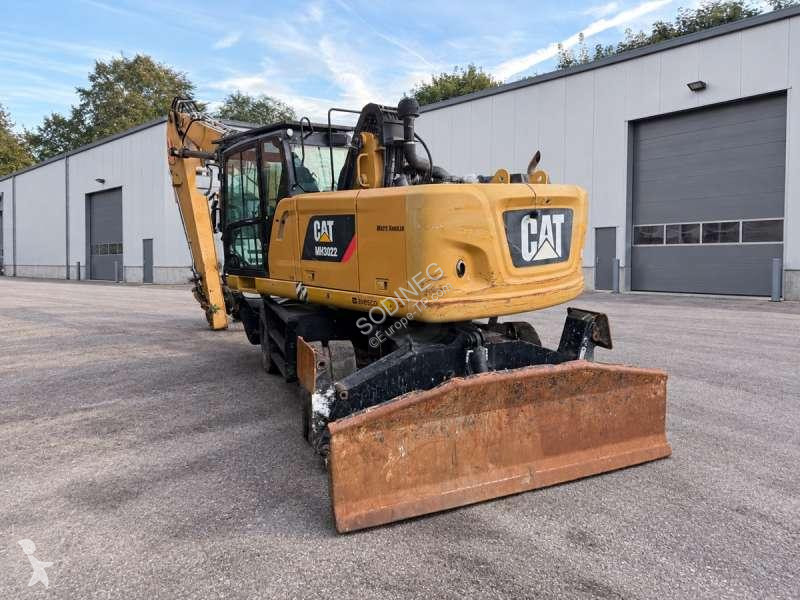 جرافة Caterpillar MH2