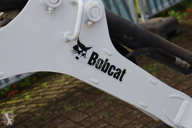 Pelle Bobcat