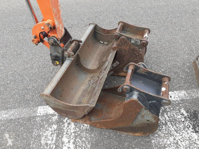 Pelle Hitachi ZX38 U6 CLR